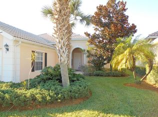 8174 Pine Cay Rd, Wellington, FL 33414