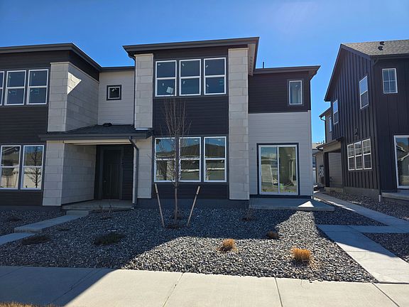 1749 Mount Meeker Avenue