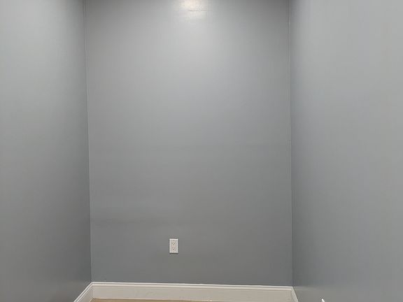 2nd image of 127 New Main St APT 7