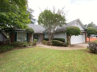 4575 English Oaks Ln NW, Lilburn, GA 30047