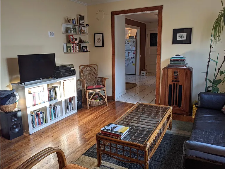 3510 W Lyndale St #3 — Photo 2
