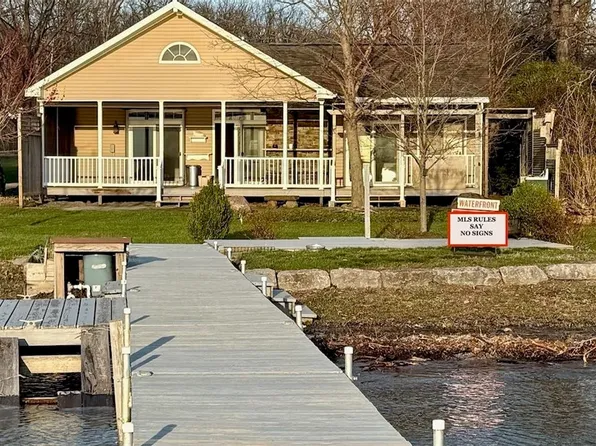 13 Main St, Aurora, NY 13026