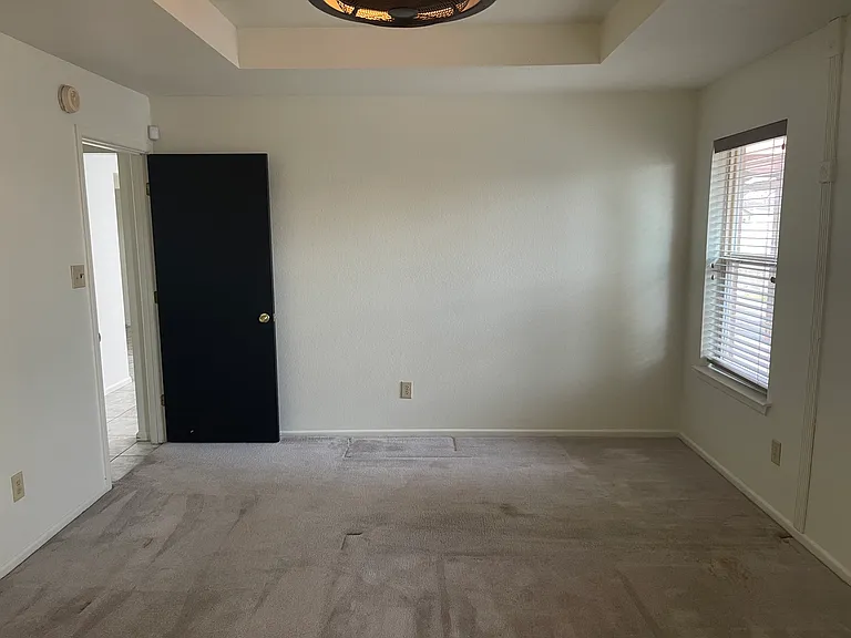 1618 Marquis Ln — Photo 13