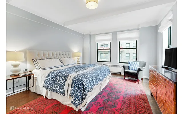 Sold by Douglas Elliman | media 6