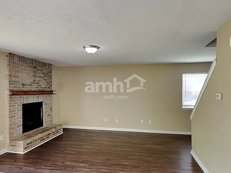 5631 Congressional Pl — Photo 5