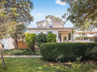 359 Erlanger Boulevard, North Babylon, NY 11703
