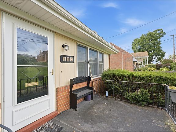 5th image of 120 W Patty Ln