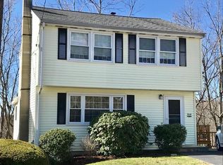 30 Blossom St, Waltham, MA 02451