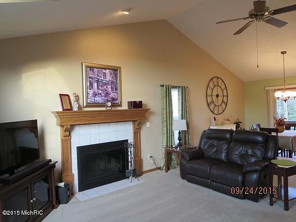 5th image of 1262 Quail Creek Dr