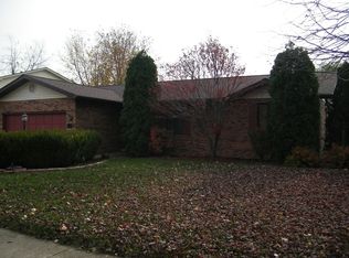 928 Whippoorwill Way, Edwardsville, IL 62025