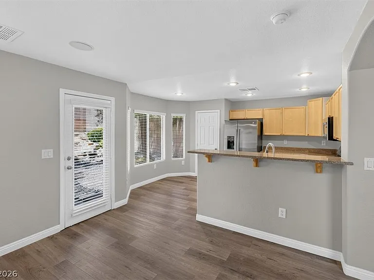561 Aspen Leaf St — Photo 30