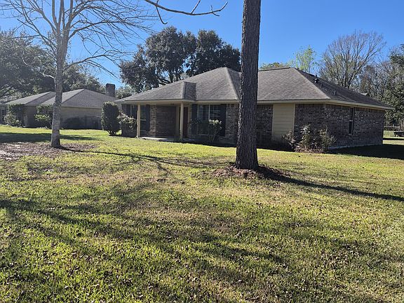 4th image of 1850 Loma Ln