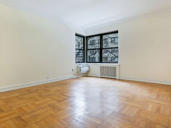 4th image of 235 E 46th St #2KS