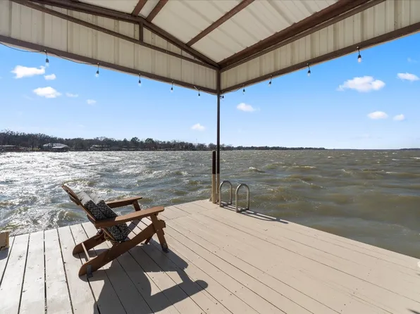 9958 Brinwood Dr, Wills Point, TX 75169