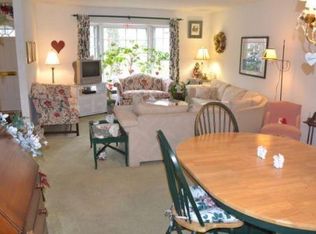 5934 Berkshire Ct, Alexandria, VA 22303