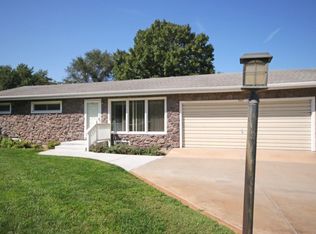 547 N Ash Ave, Valley Center, KS 67147