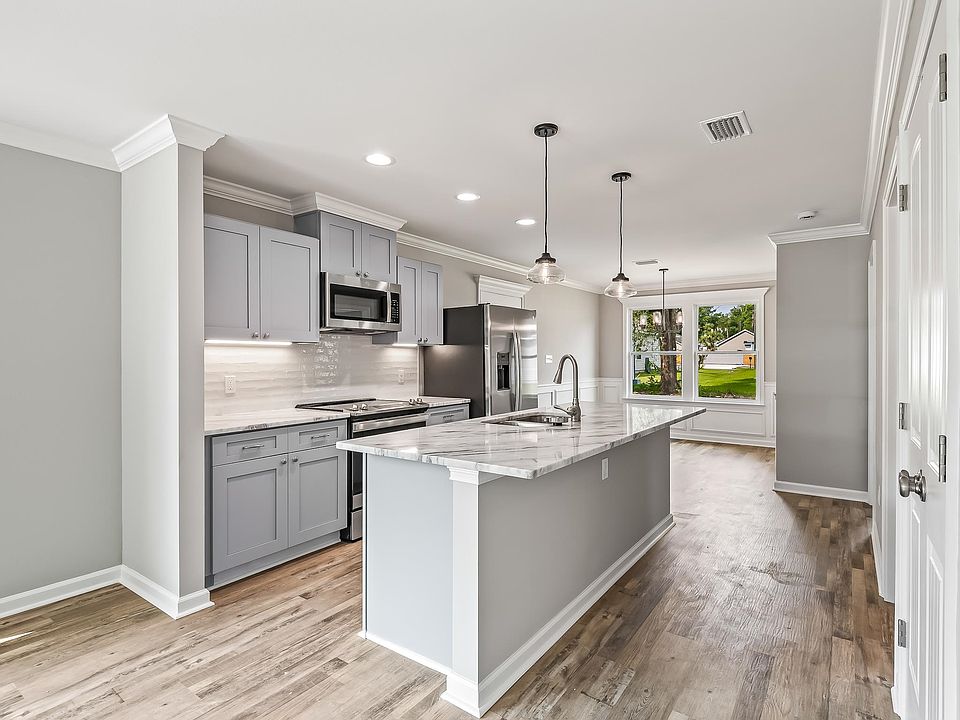 1st image of 58 Friendship Ln