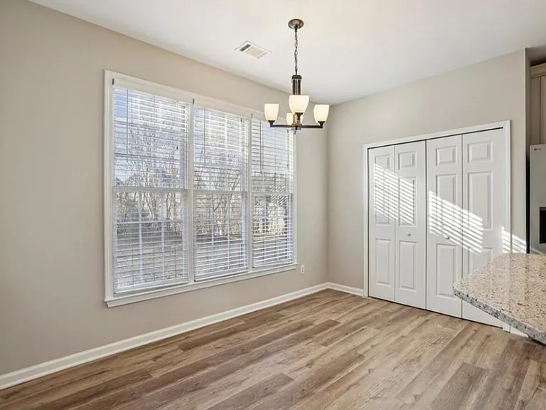 750 Hedgewick Trl — Photo 5