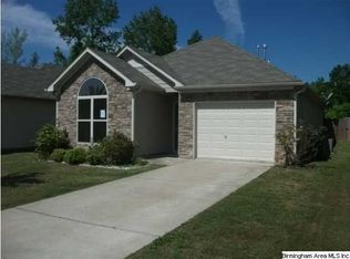165 Fox Run Cir, Pell City, AL 35125