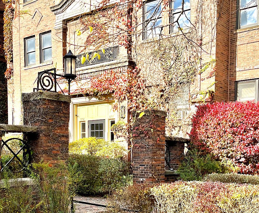 1st image of 5716 S Kenwood Ave APT 1