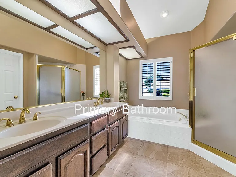 9023 N 107th Pl — Photo 11