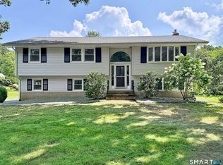 146 Cambridge Drive, Glastonbury, CT 06033