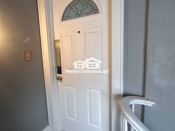 4th image of 3501 22nd Ave S