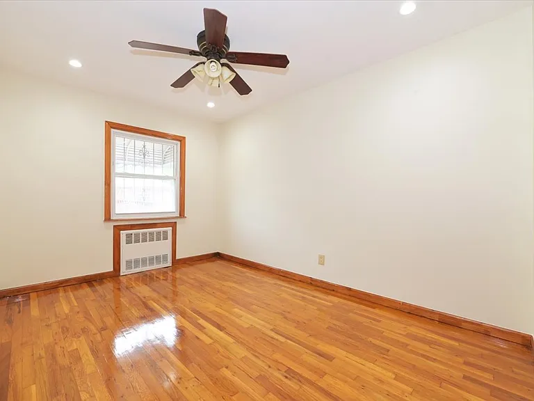 89-57 Gold Rd #1 — Photo 6