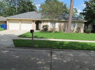 122 Chantilly Ln, Slidell, LA 70458