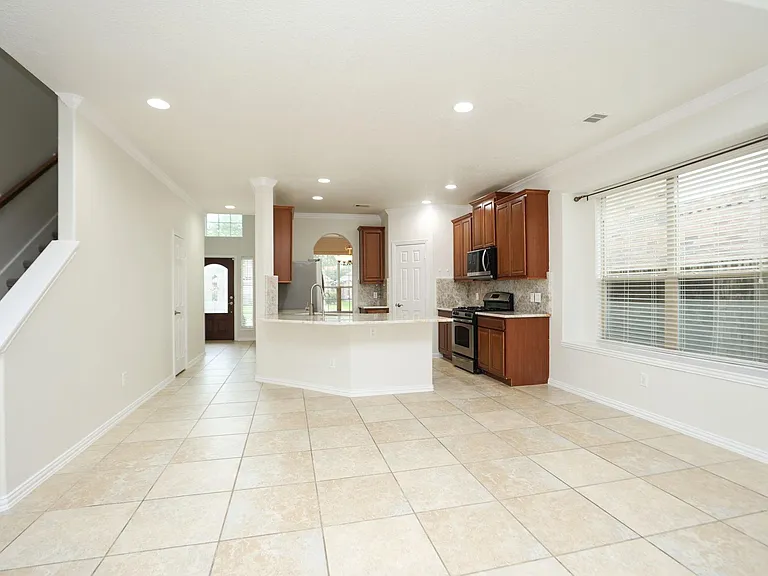 24434 Ranchwood Springs Ln — Photo 11