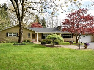 1407 Mount Everett Rd, Hubbard, OH 44425