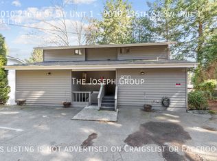 9010 236th St SW UNIT 1, Edmonds, WA 98026