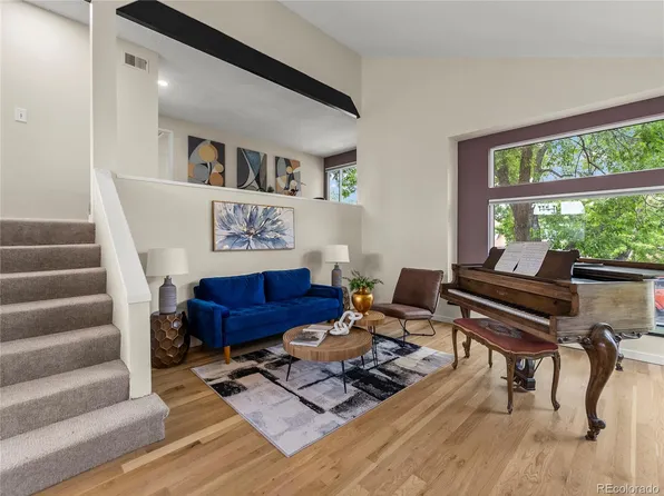 9016 W Alabama Place, Lakewood, CO 80232