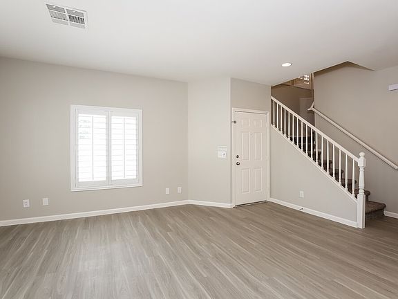 5th image of 8480 Antique Cameo Ave
