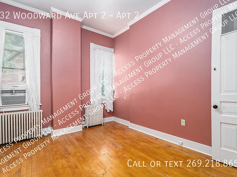 232 Woodward Ave #2 — Photo 9