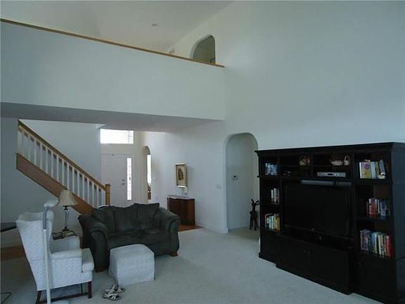 5th image of 24844 Lake Winds Dr