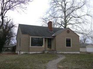 406 E Harrison St, Auxvasse, MO 65231