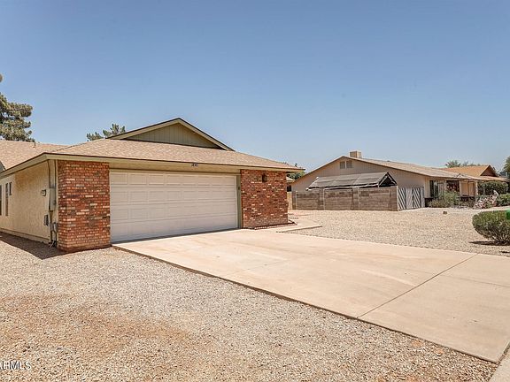 3rd image of 1438 E Chilton Dr