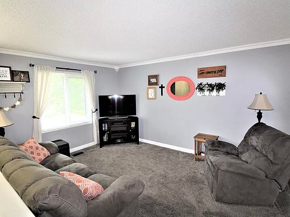 4th image of 5100 S 66th St