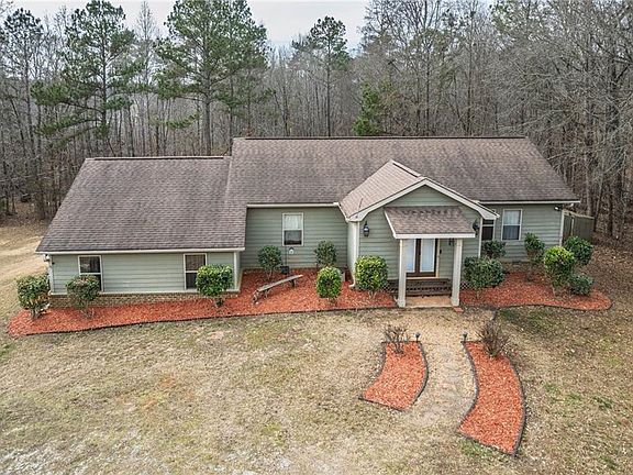 3rd image of 386 Parker Rd