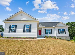 18647 Ryland Chapel Rd, Jeffersonton, VA 22724