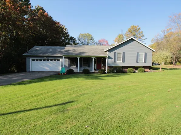 123 Hollister Rd, Owego, NY 13827