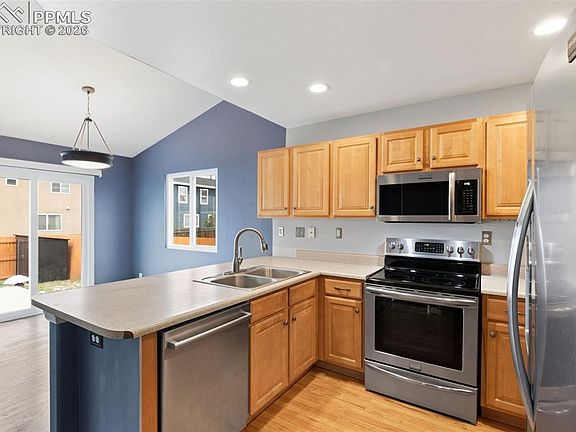 3rd image of 1858 Silver Meadow Cir