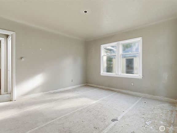 3rd image of 3109 Harris Road SE