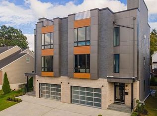 641 Keely Ct, Philadelphia, PA 19128