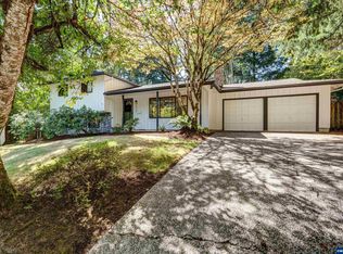 3710 NW Elmwood Dr, Corvallis, OR 97330