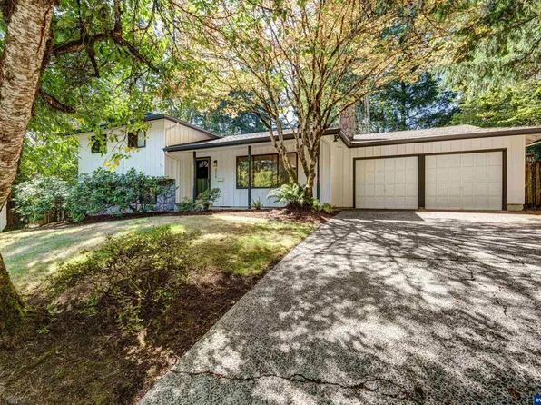 3710 NW Elmwood Dr, Corvallis, OR 97330