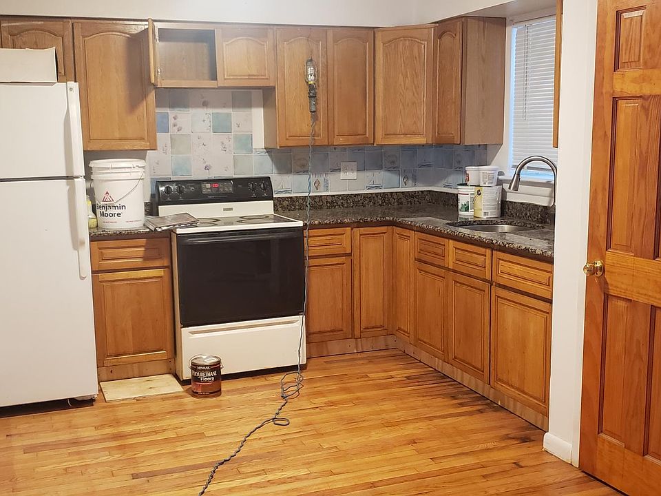 1st image of 12-45 120 Floor 1