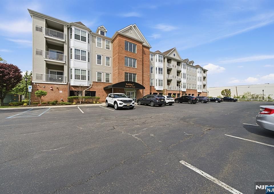 1st image of 3120 Cory Ln #3120