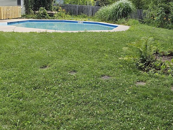 4th image of 5731 Daphne Dr